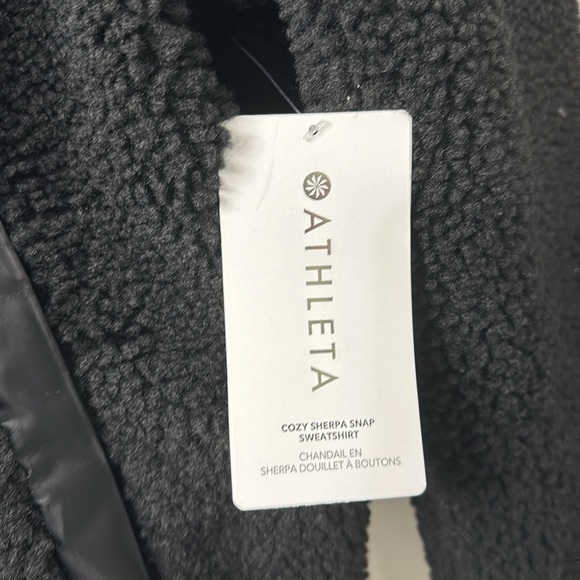 🆕 Athleta cozy Sherpa snap sweatshirt black size medium - Picture 4 of 12
